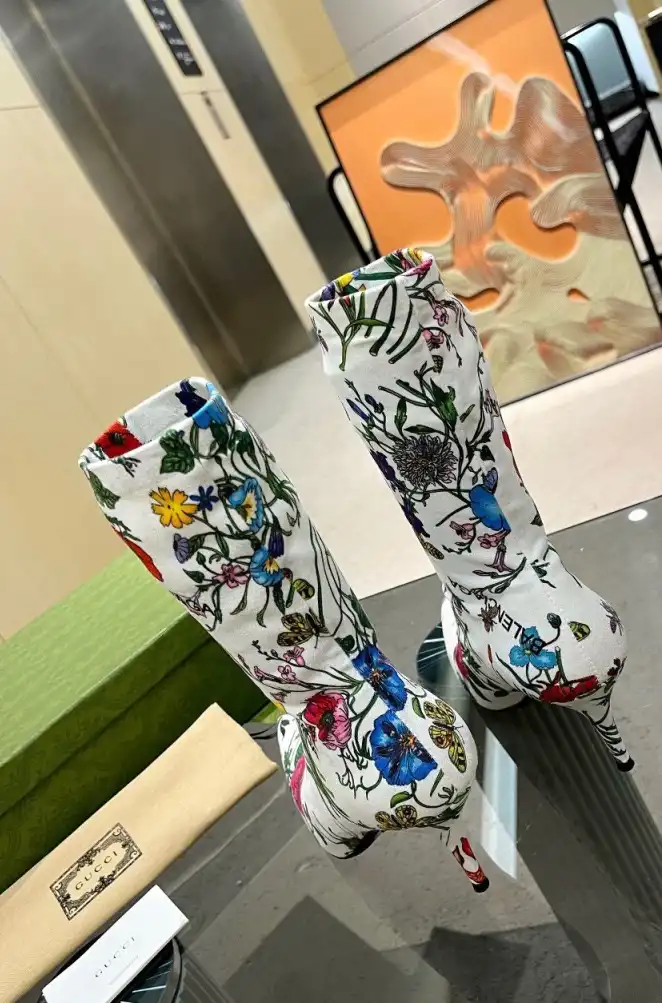 hype Gucci Boots