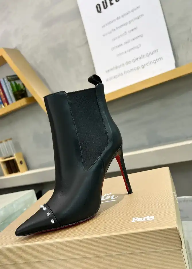 hype Christian Louboutin Boots