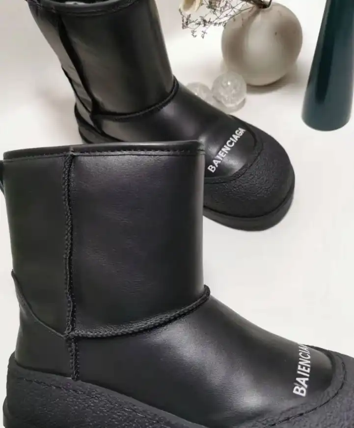 hype Balenciaga Boots