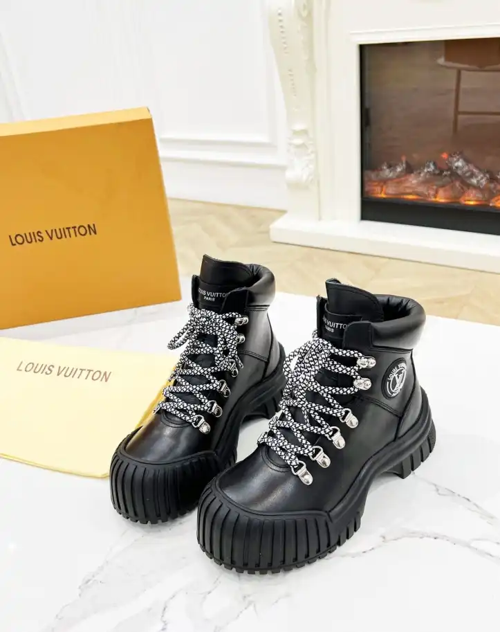 hype LV Boots