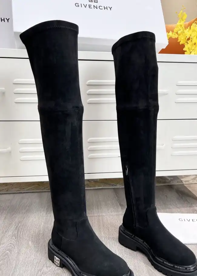 hype Givenchy Boots