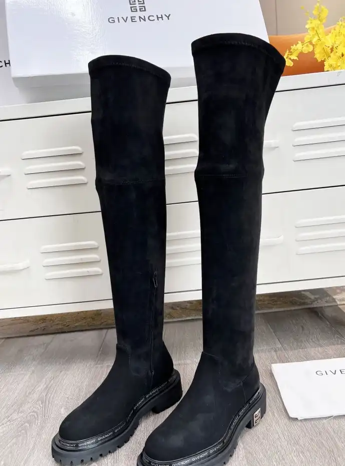 hype Givenchy Boots