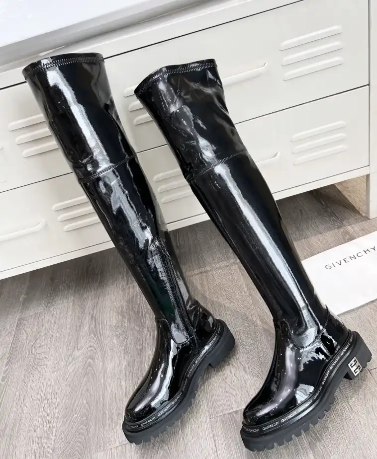 hype Givenchy Boots