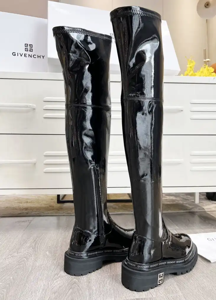 hype Givenchy Boots