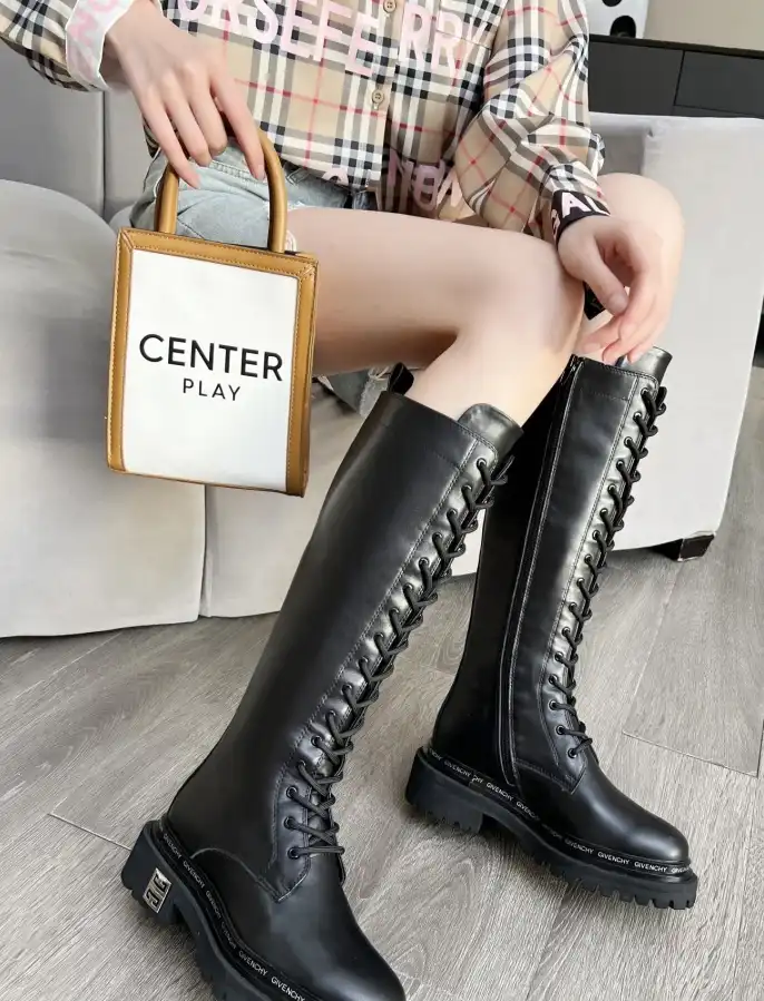 hype Givenchy Boots