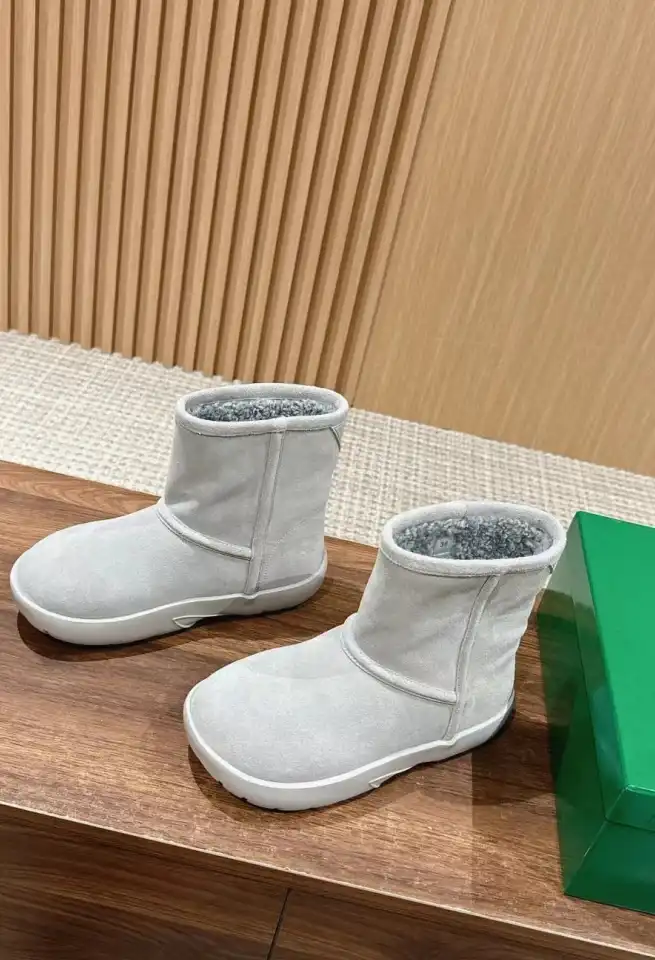 hype Bottega Veneta Boots