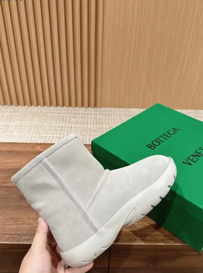 hype Bottega Veneta Boots