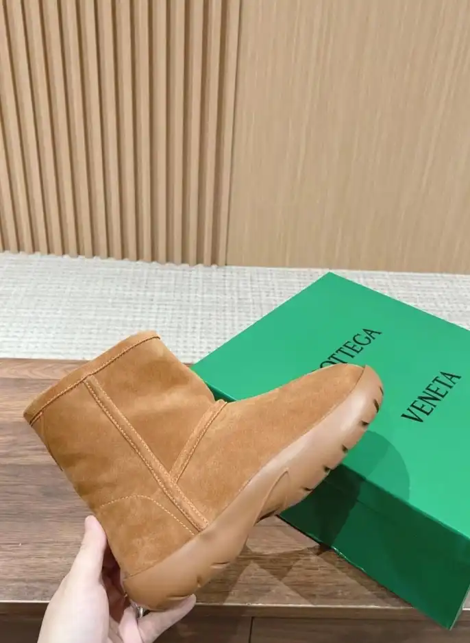 hype Bottega Veneta Boots