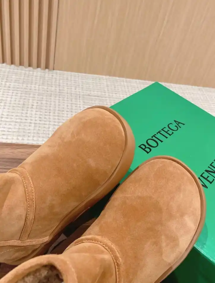 hype Bottega Veneta Boots