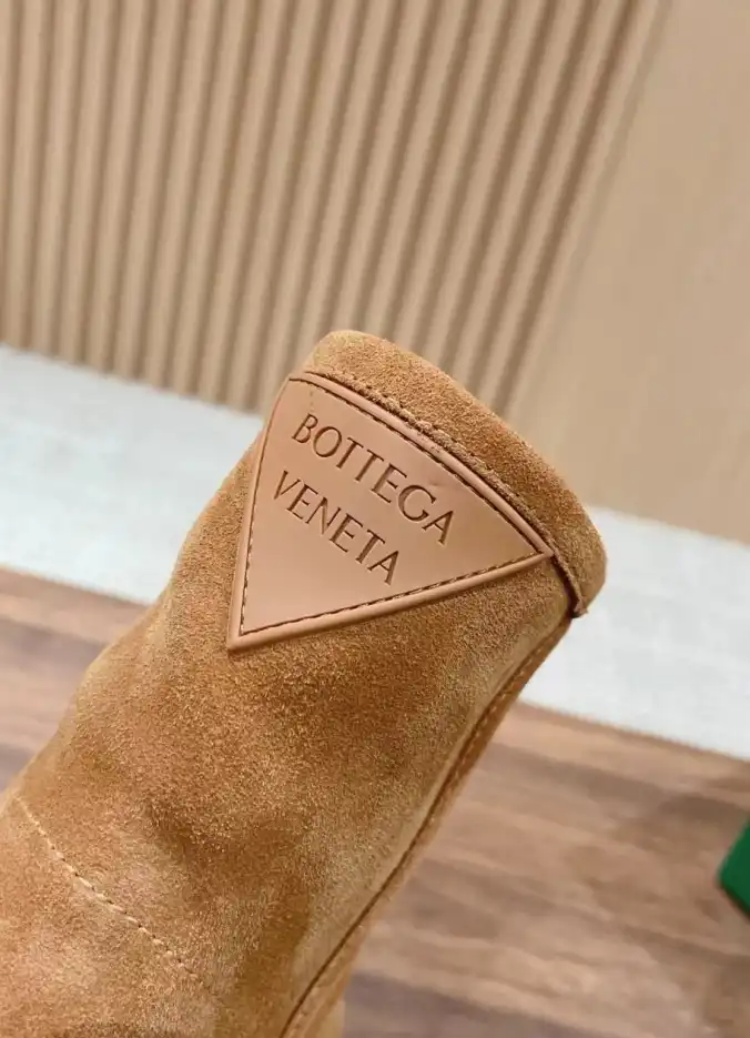 hype Bottega Veneta Boots