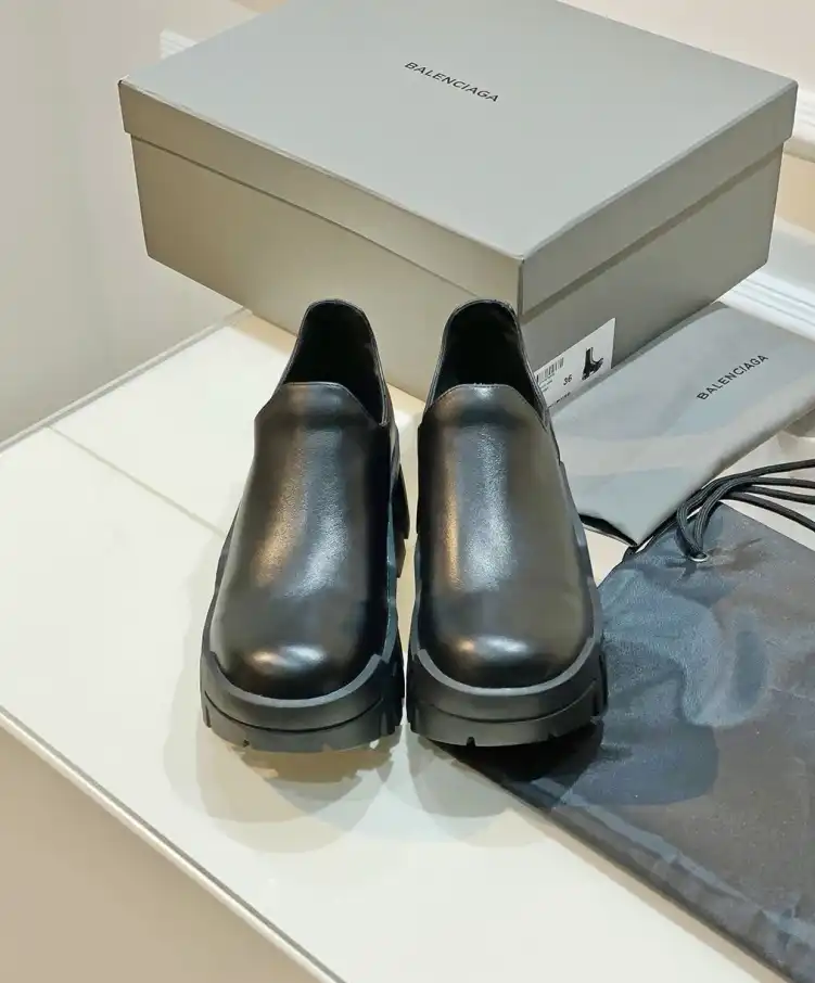 hype Balenciaga Boots