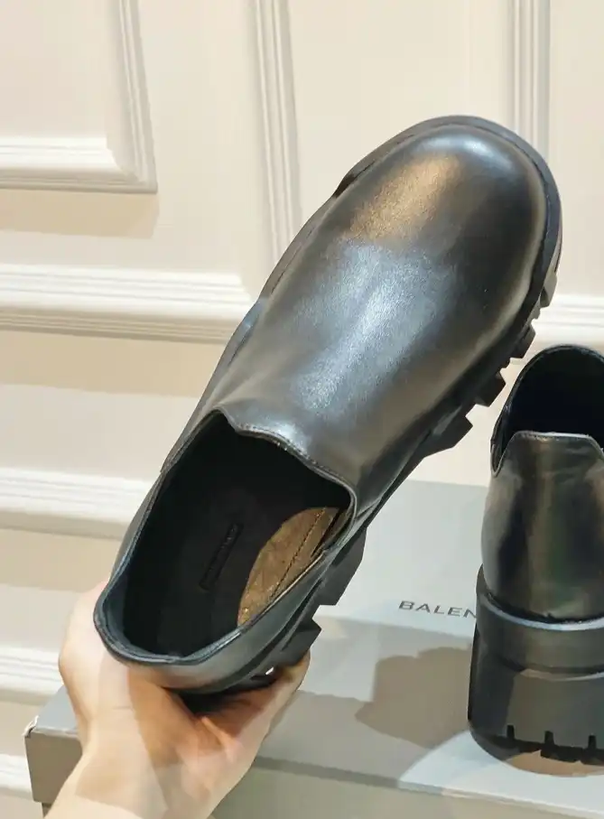 hype Balenciaga Boots