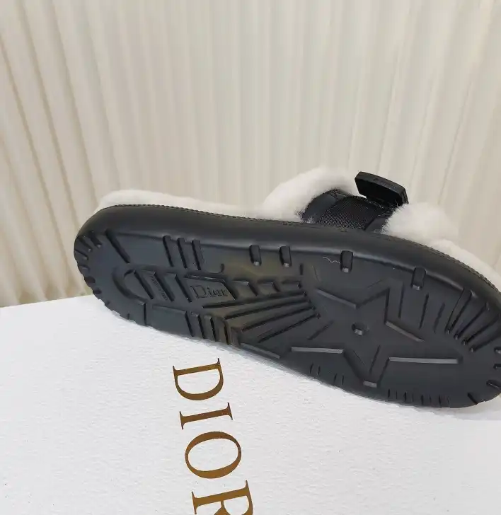 hype Christian Dior Slippers