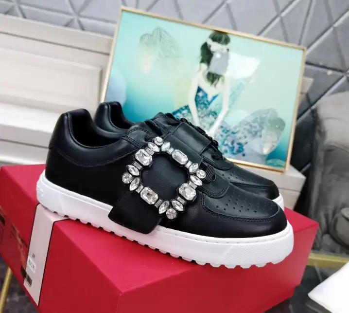 hype Roger Vivier Casual Shoes