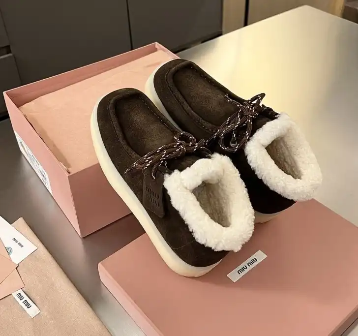 hype Miu Miu Casual Shoes