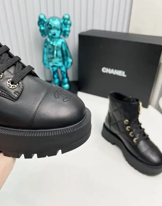 hype Chanel Boots