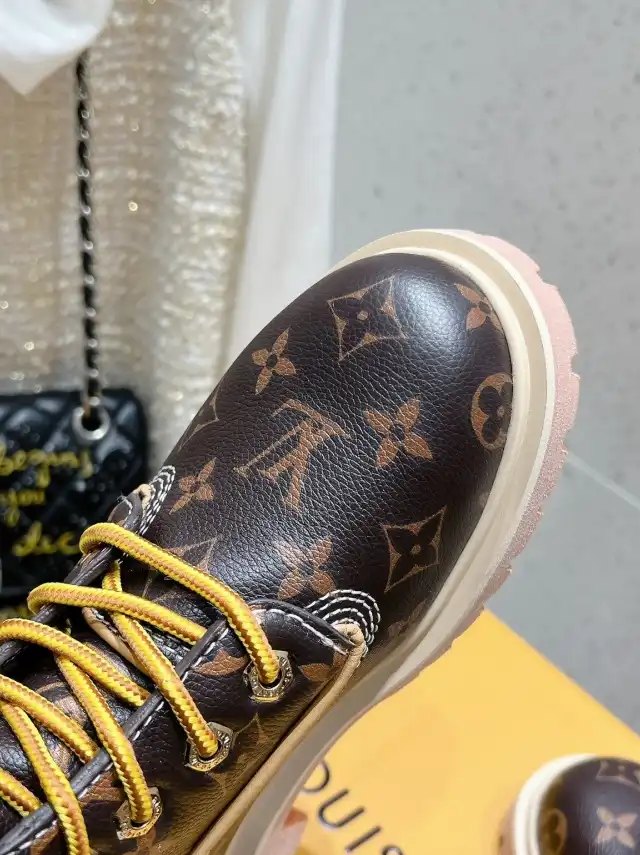 hype LV Sneakers