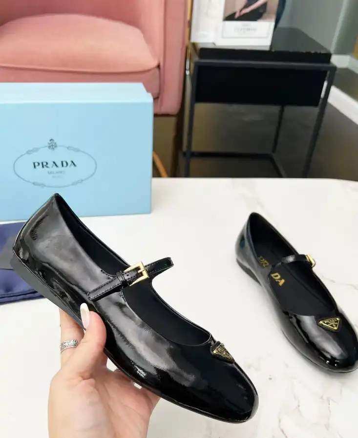 hype Prada flat shoes