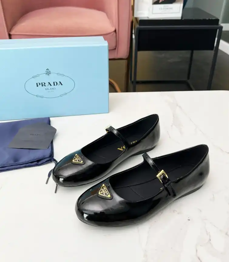 hype Prada flat shoes