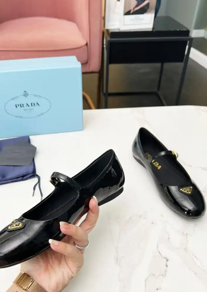 hype Prada flat shoes