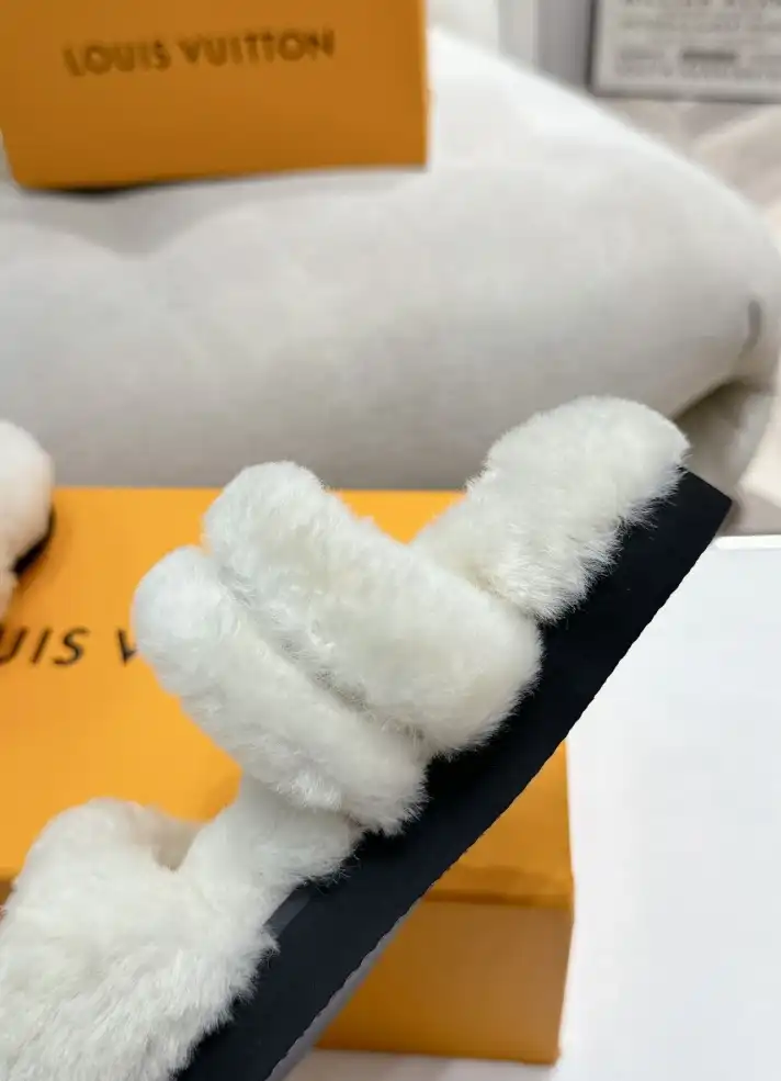 hype LV Slippers