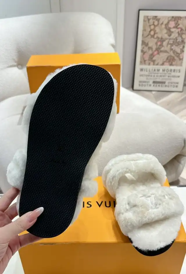 hype LV Slippers