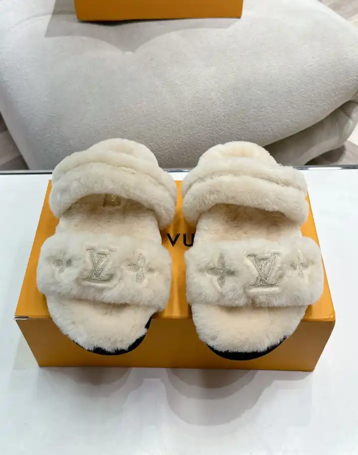 hype LV Slippers