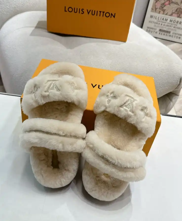 hype LV Slippers