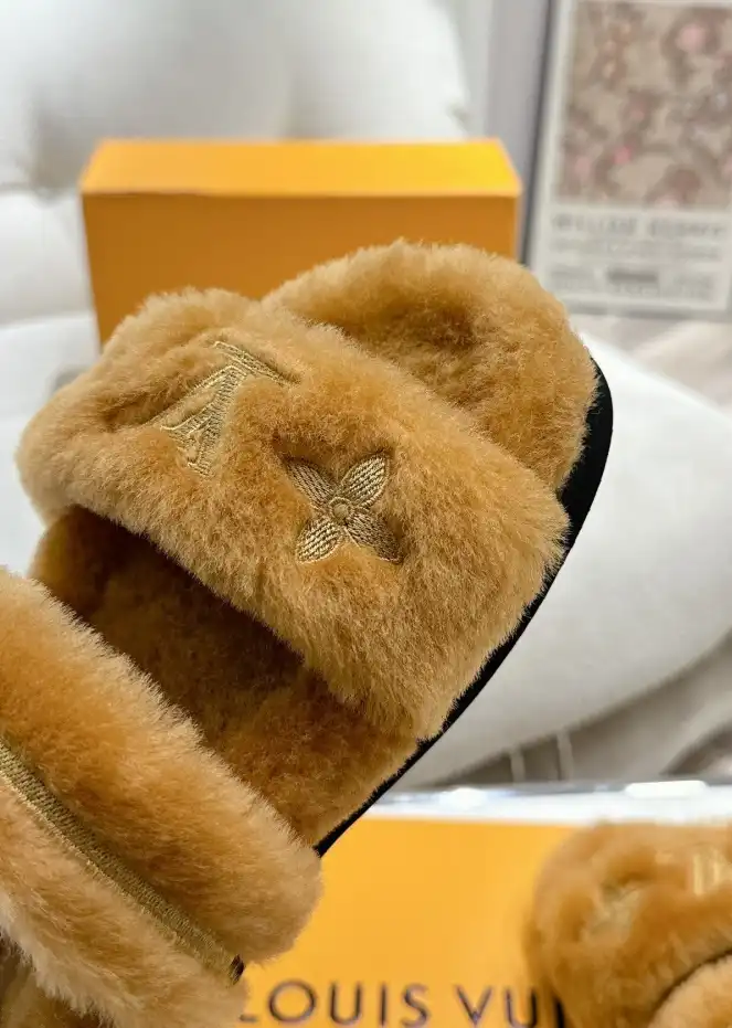 hype LV Slippers