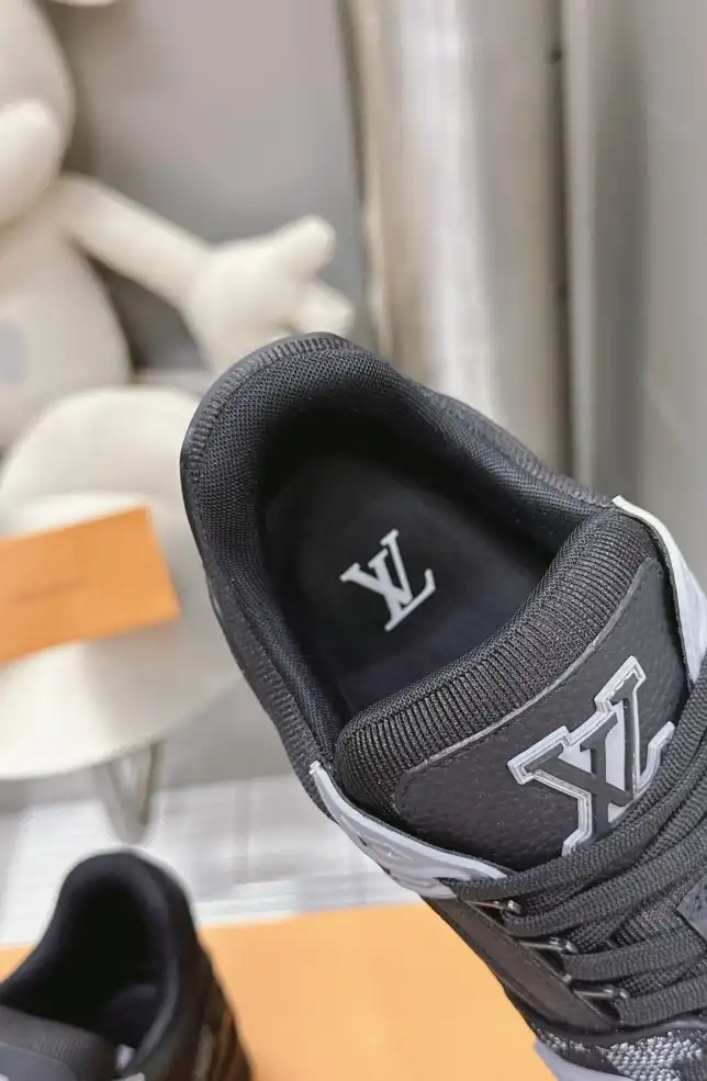 hype LV Sneakers