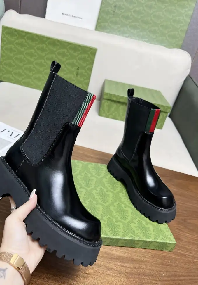 hype Gucci Boots