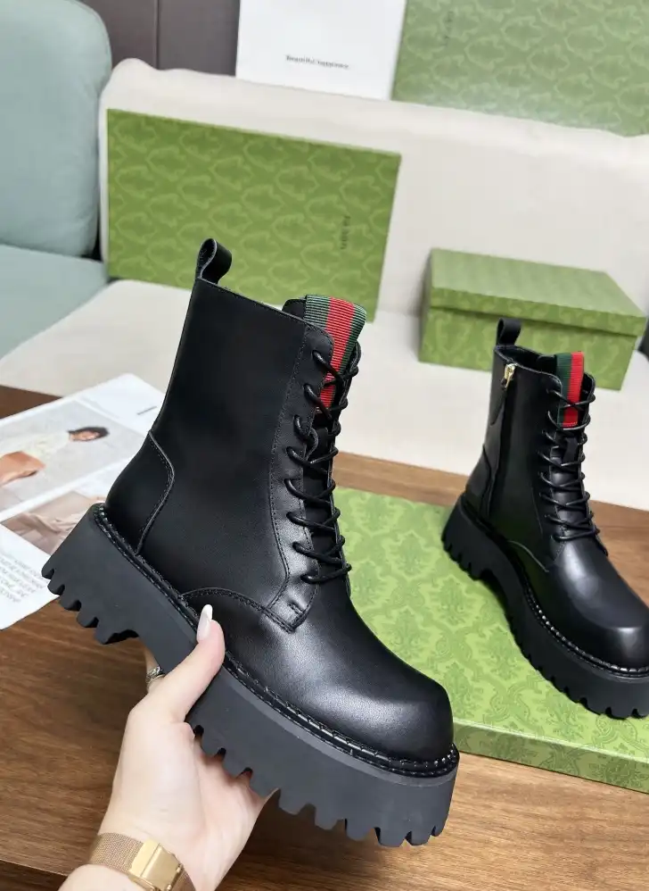 hype Gucci Boots