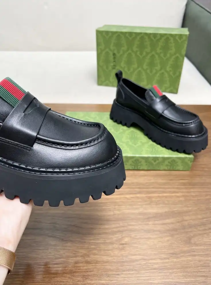 hype Gucci Leather Shoes