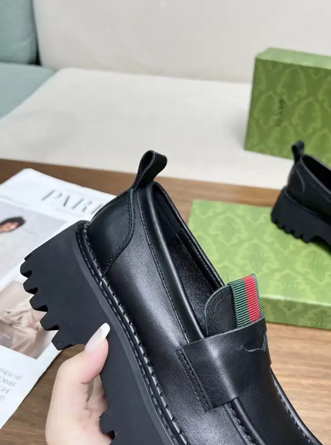 hype Gucci Leather Shoes