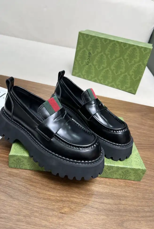 hype Gucci Leather Shoes