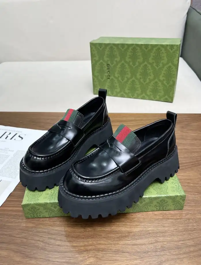 hype Gucci Leather Shoes