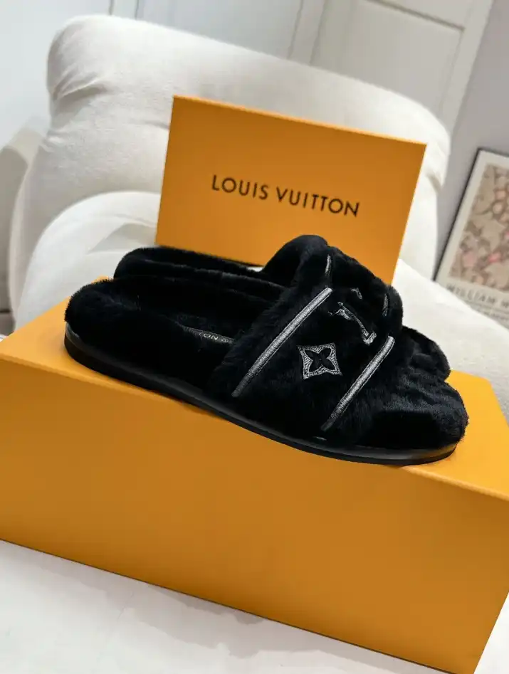 hype LV Slippers