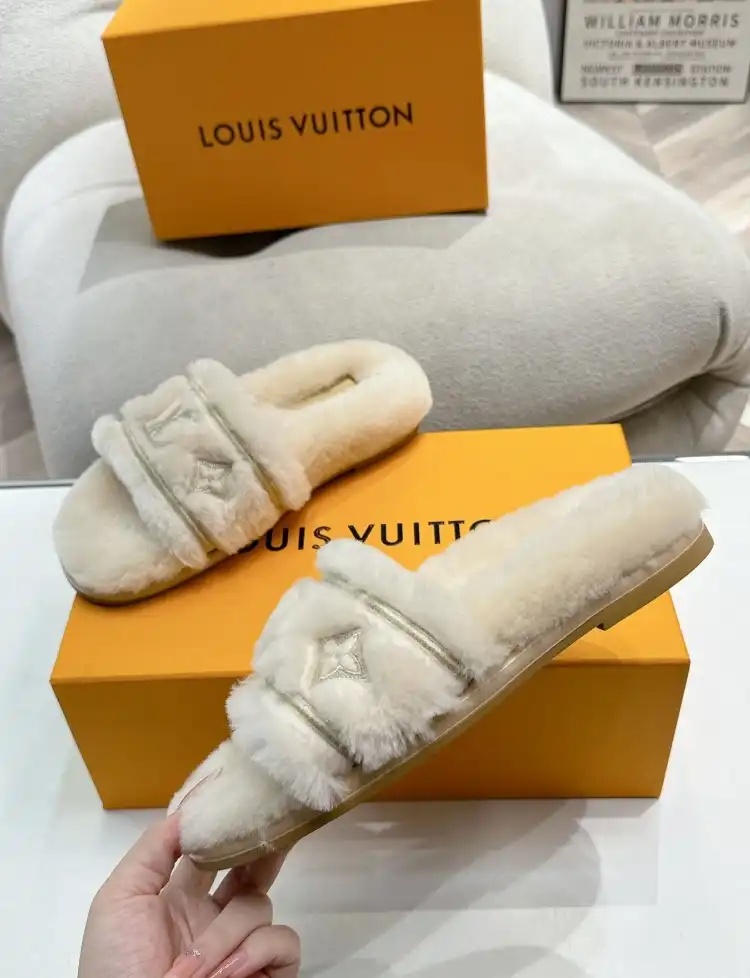 hype LV Slippers