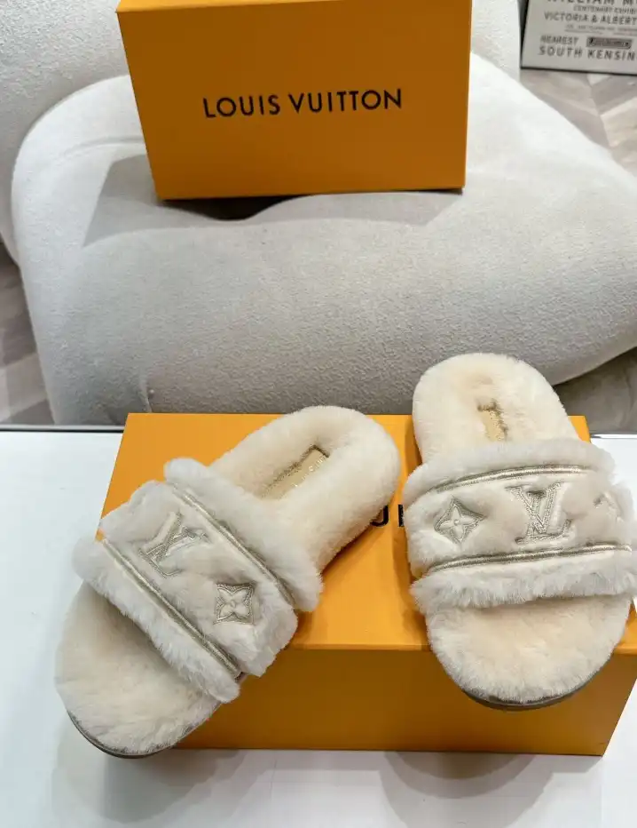 hype LV Slippers