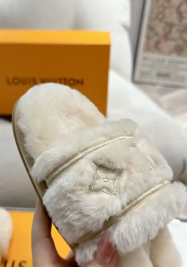 hype LV Slippers