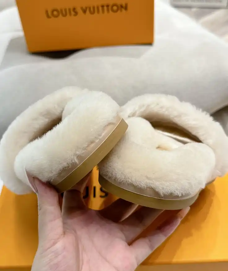 hype LV Slippers