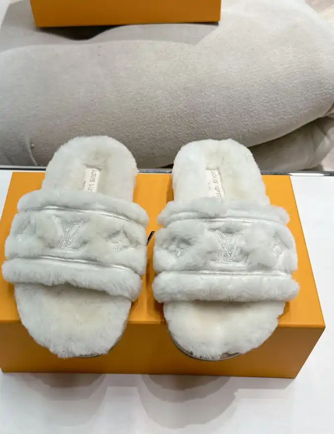 hype LV Slippers