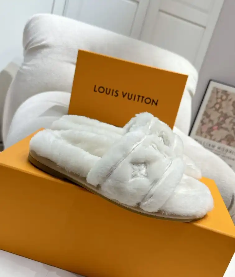 hype LV Slippers