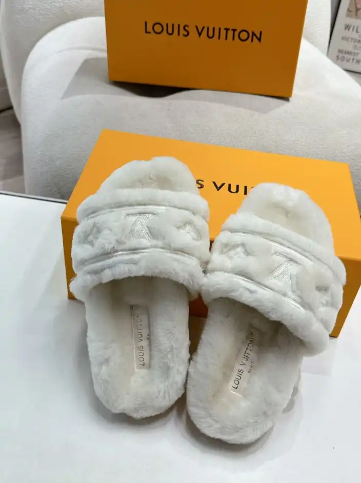 hype LV Slippers