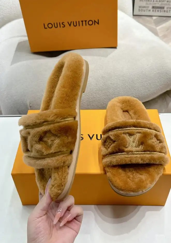 hype LV Slippers