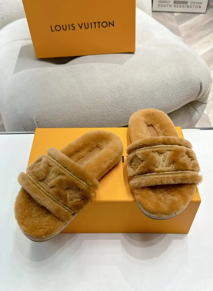 hype LV Slippers