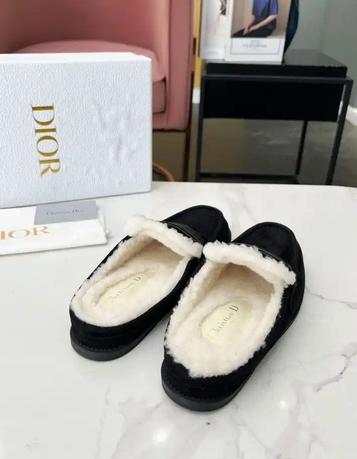 hype Christian Dior Slippers