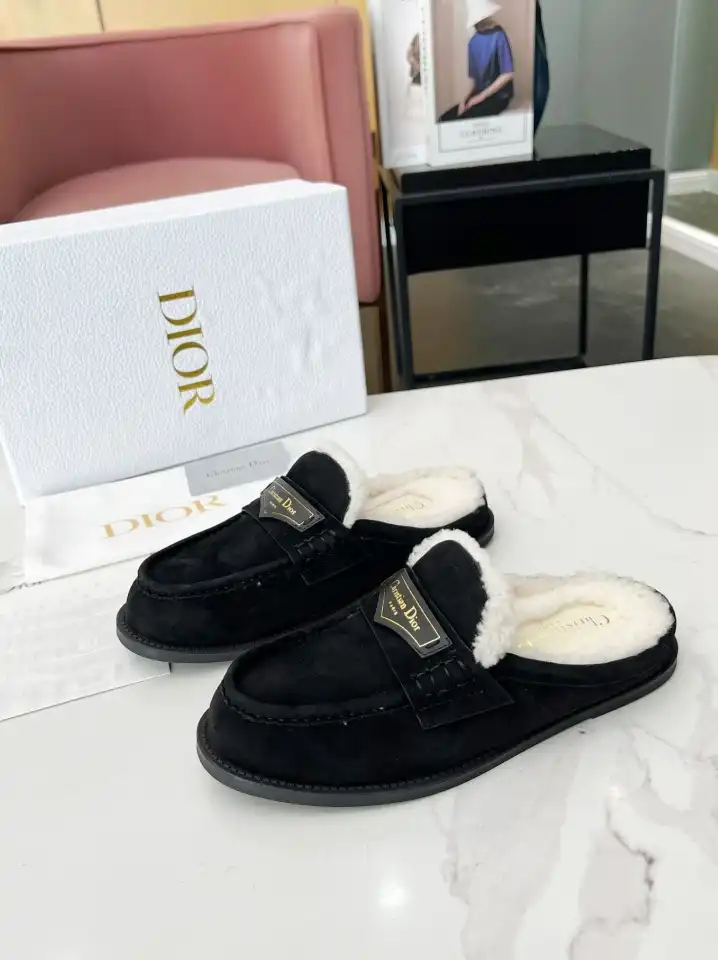 hype Christian Dior Slippers