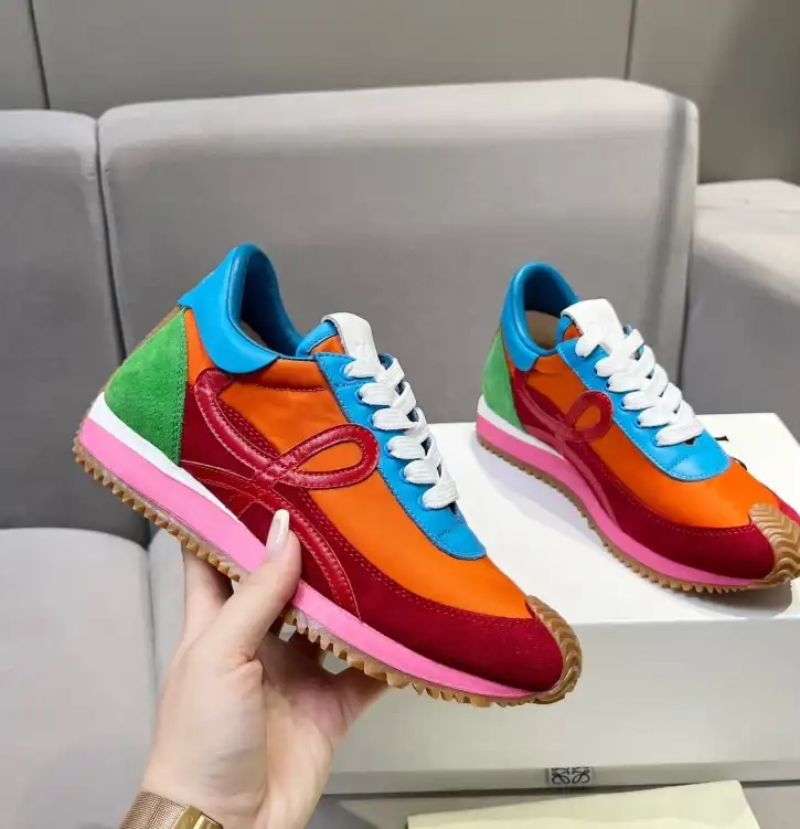 hype Loewe Sneakers