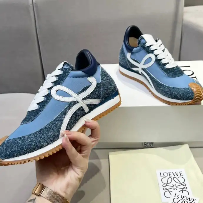 hype Loewe Sneakers